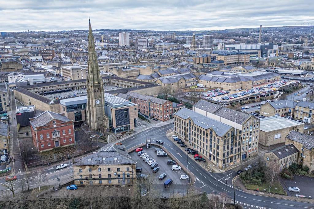 Chic Mill Conversion Beside Piece Hall & Eureka! Halifax Eksteriør bilde